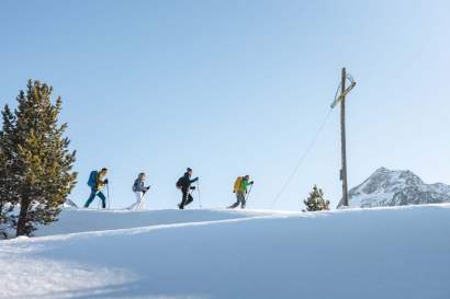 Schneeschuhwanderung_TVB_Osttirol_Nationalpark_Hohe_Tauern_Mathäus_Gartner_Matrei_in_Osttirol4.jpg
